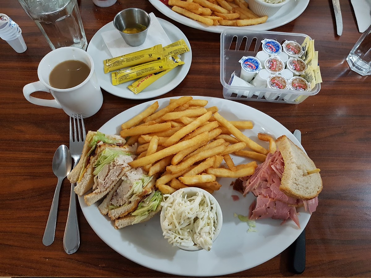 Restaurant Dino Rawdon-5